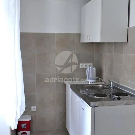 Ivana Apartamento *