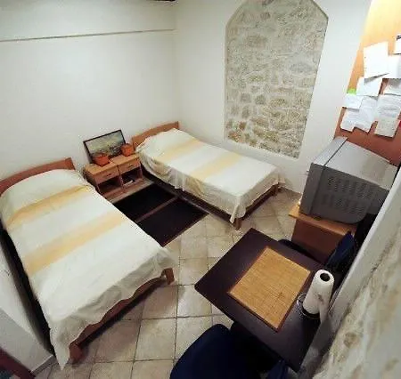 Ivana Apartamento